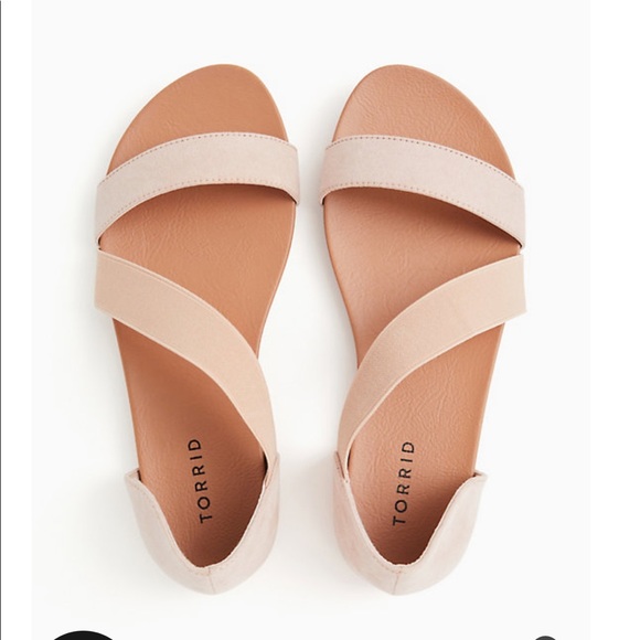 extra wide flat sandals